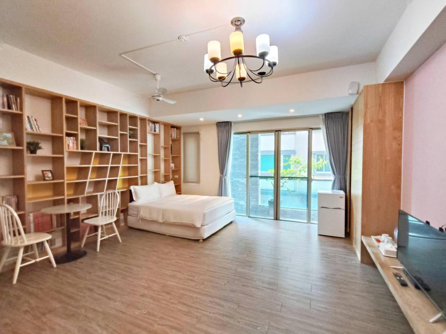 Elsa House Hotel Tajnan Kültér fotó