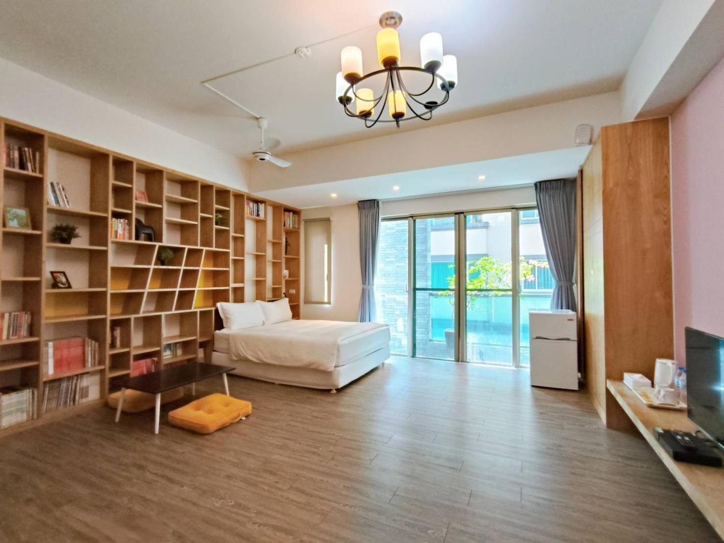 Elsa House Hotel Tajnan Kültér fotó